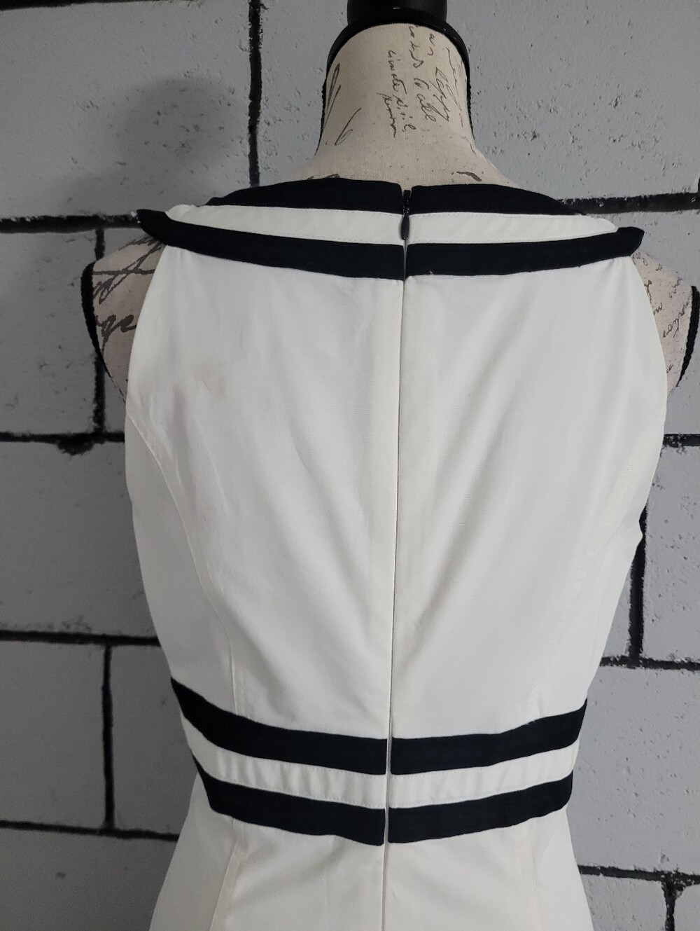 White House Black Market White & Black Pencil Dress Sz 10 - Picture 6 of 8